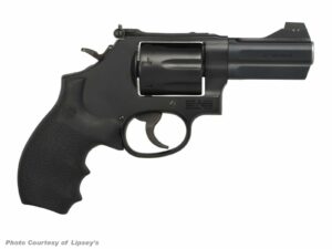 photo of a revolver