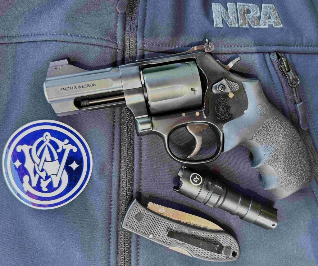 Photo of the Smith and Wesson Nightguard .44 